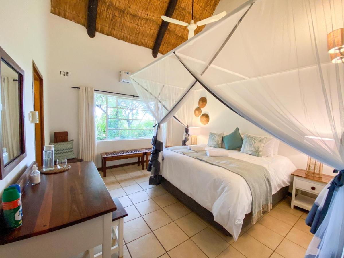 Drift Inn Victoria Falls Room photo